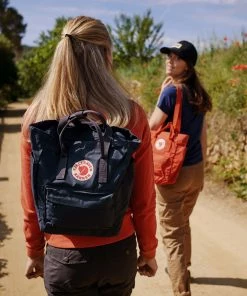 Fjällräven Kanken Totepack Schultertasche Navy Damen -Deuter Shop unnamed file 805